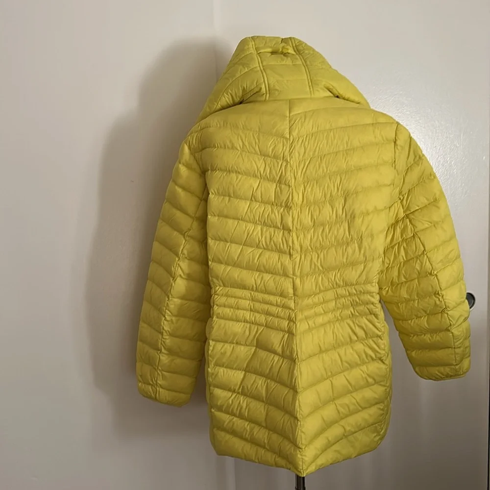 Lands' End Lightweight Hooded Puffer Jacket in Bright Yellow